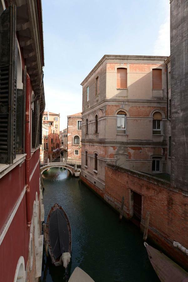 Sunny Canal A/C Wifi Velence Kültér fotó